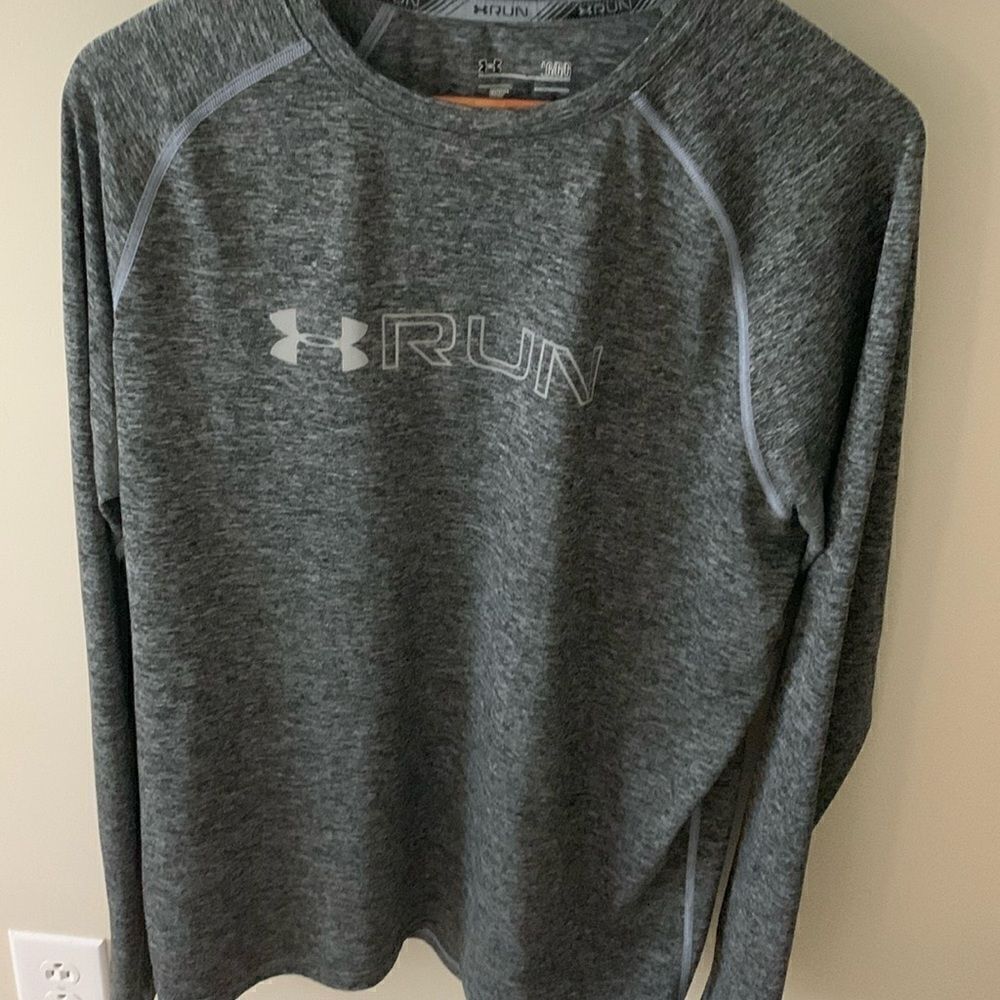 Under Armour long sleeve tee